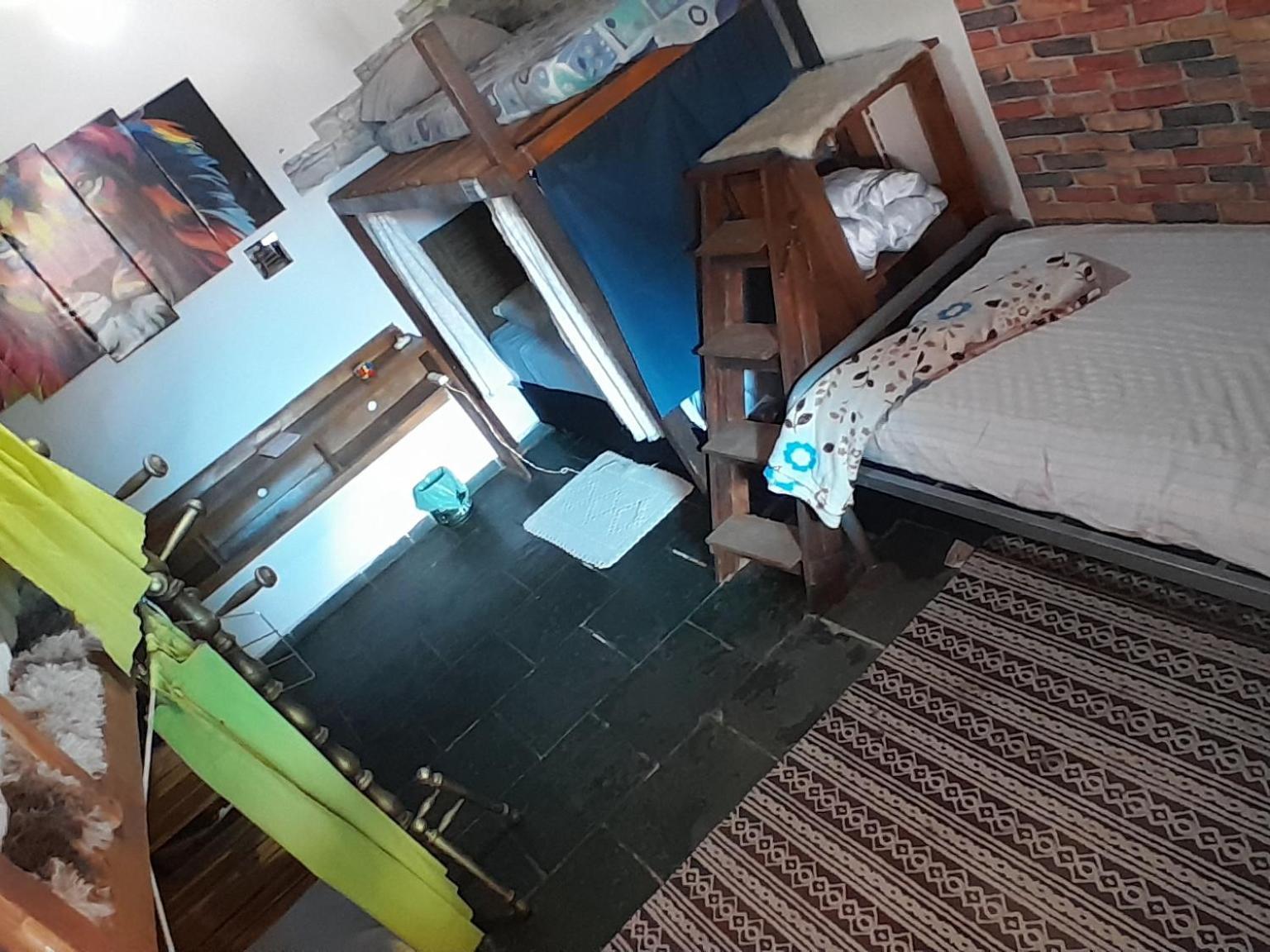 Hostel Em Itaipuacu Proximo A Praia E Terminal Da Rua 01 Maricá Quarto foto